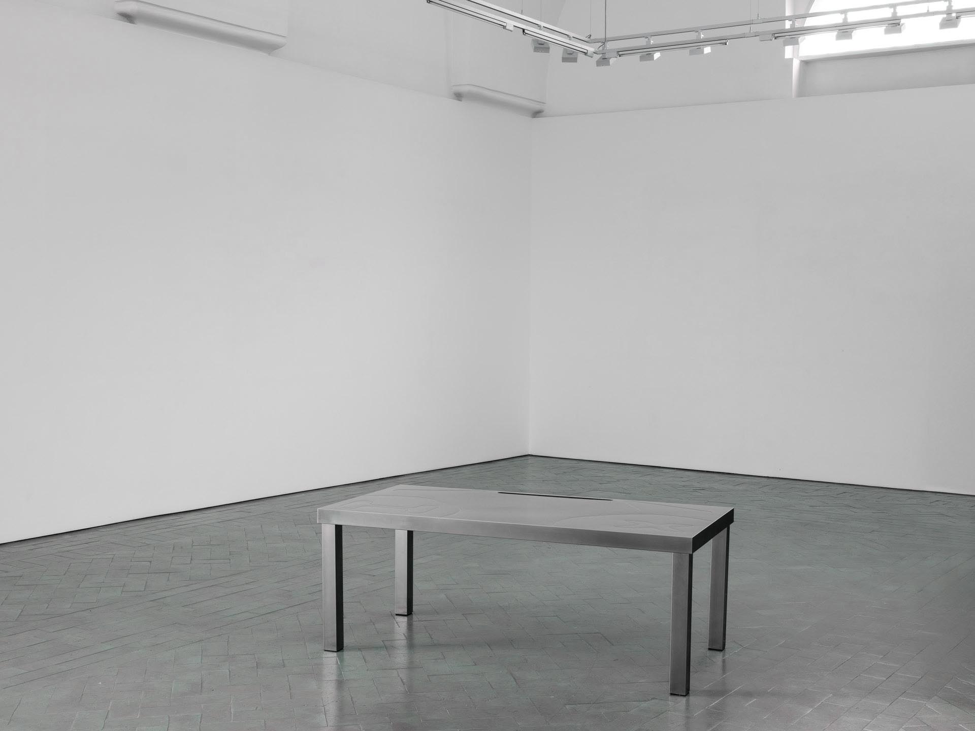 inohx workstation installation view